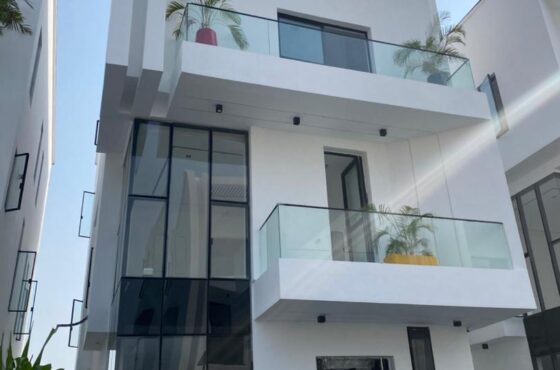 Why Investing in Luxury Real Estate Is a Smart Long-Term Decision